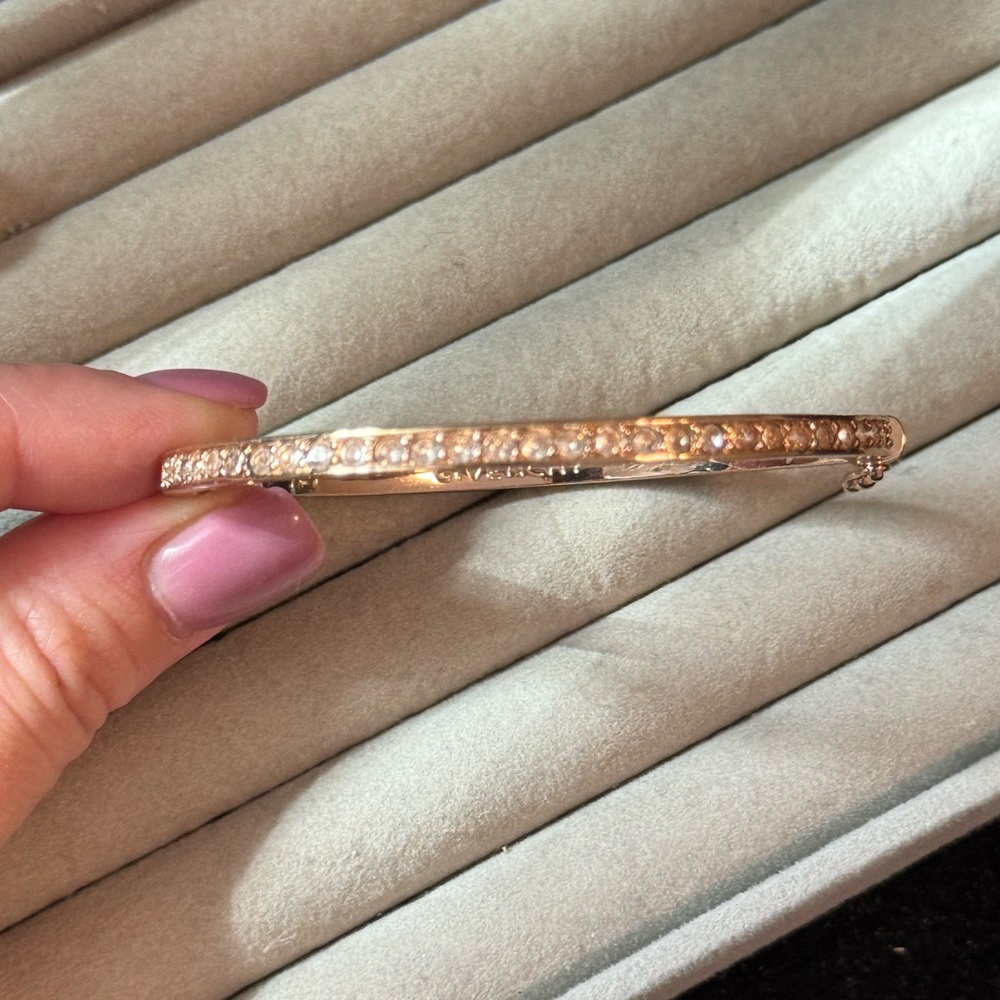 Vintage Givenchy bracelet - Picture 6 of 6